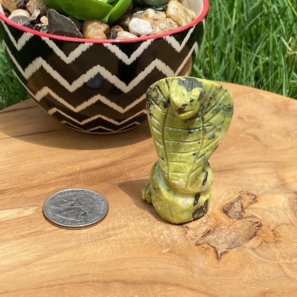Serpentine Cobra - approximately 2" tall